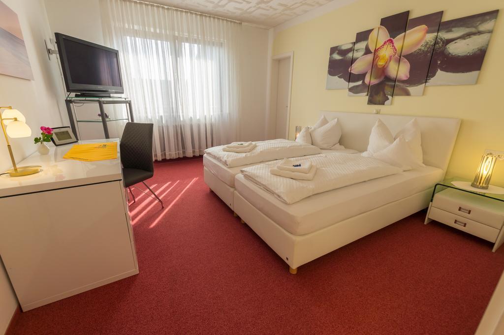 Hotel Rosengarten Schwäbisch Gmünd Kültér fotó