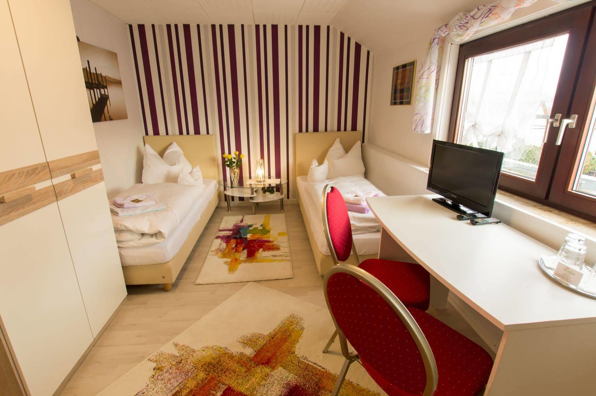 Hotel Rosengarten Schwäbisch Gmünd Kültér fotó