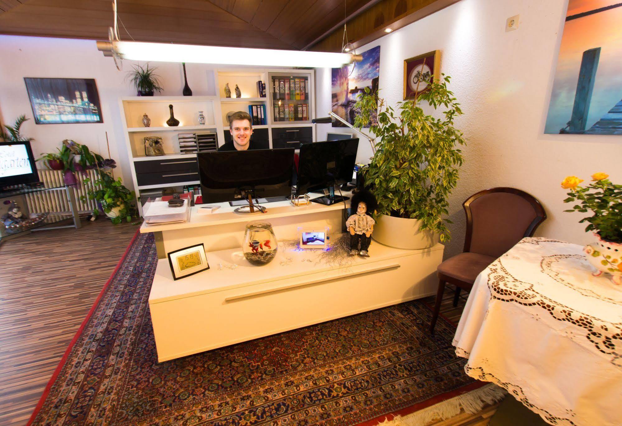 Hotel Rosengarten Schwäbisch Gmünd Kültér fotó
